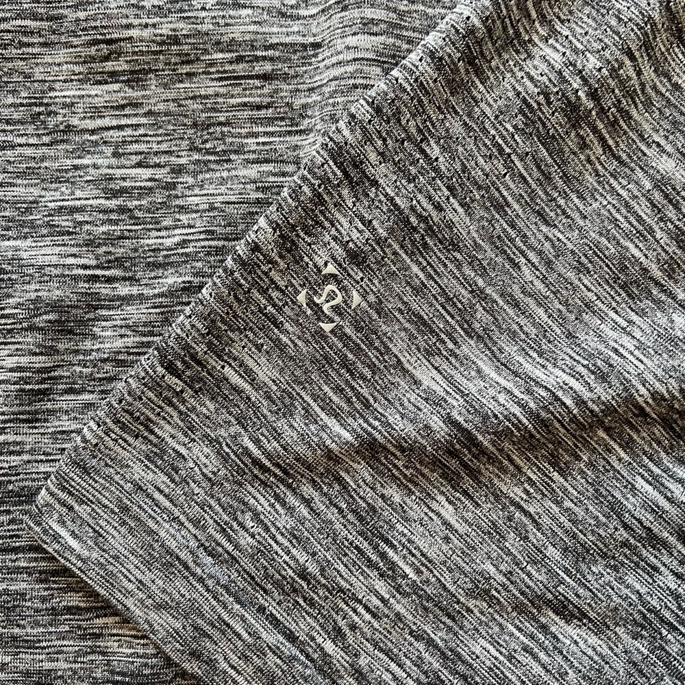 LuluLemon grey short sleeve in large